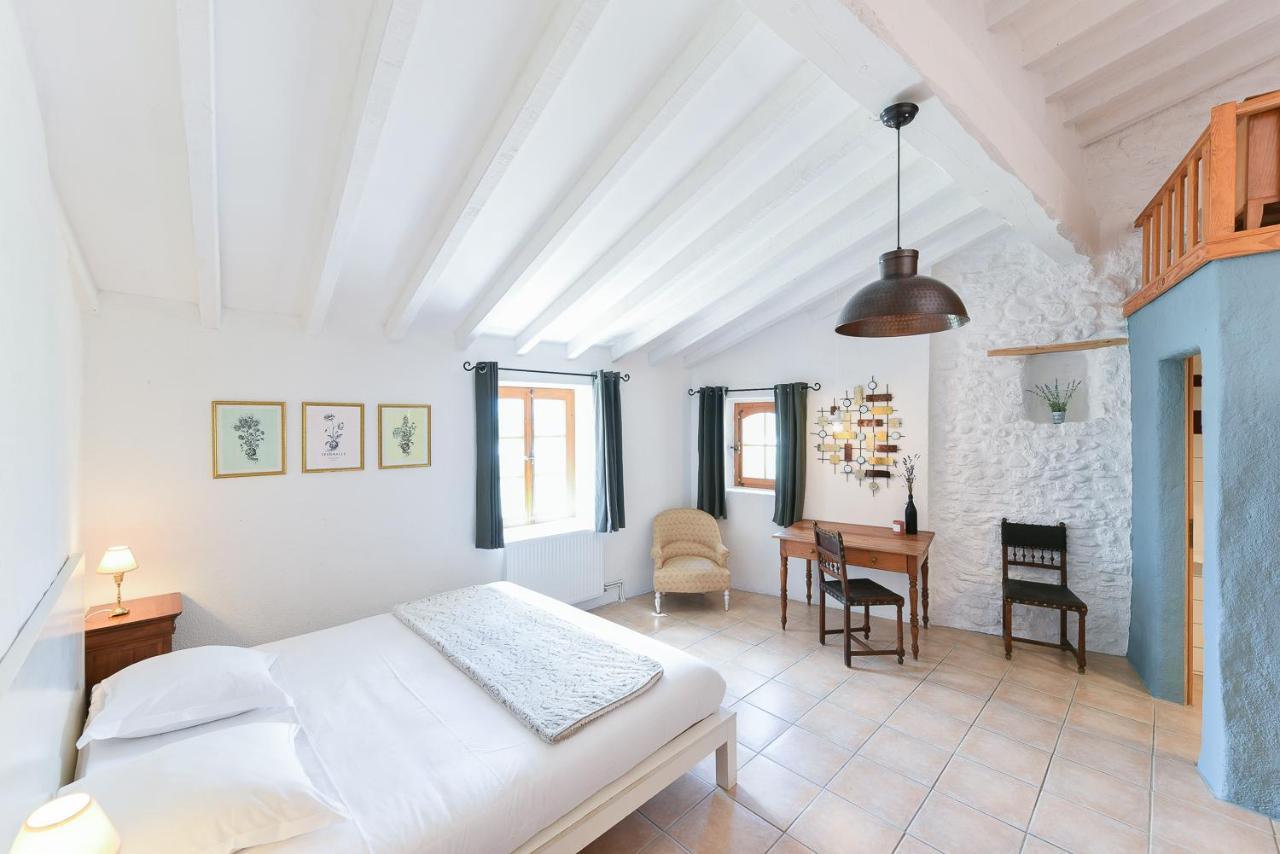 Auberge La Plaine Chabrillan Esterno foto