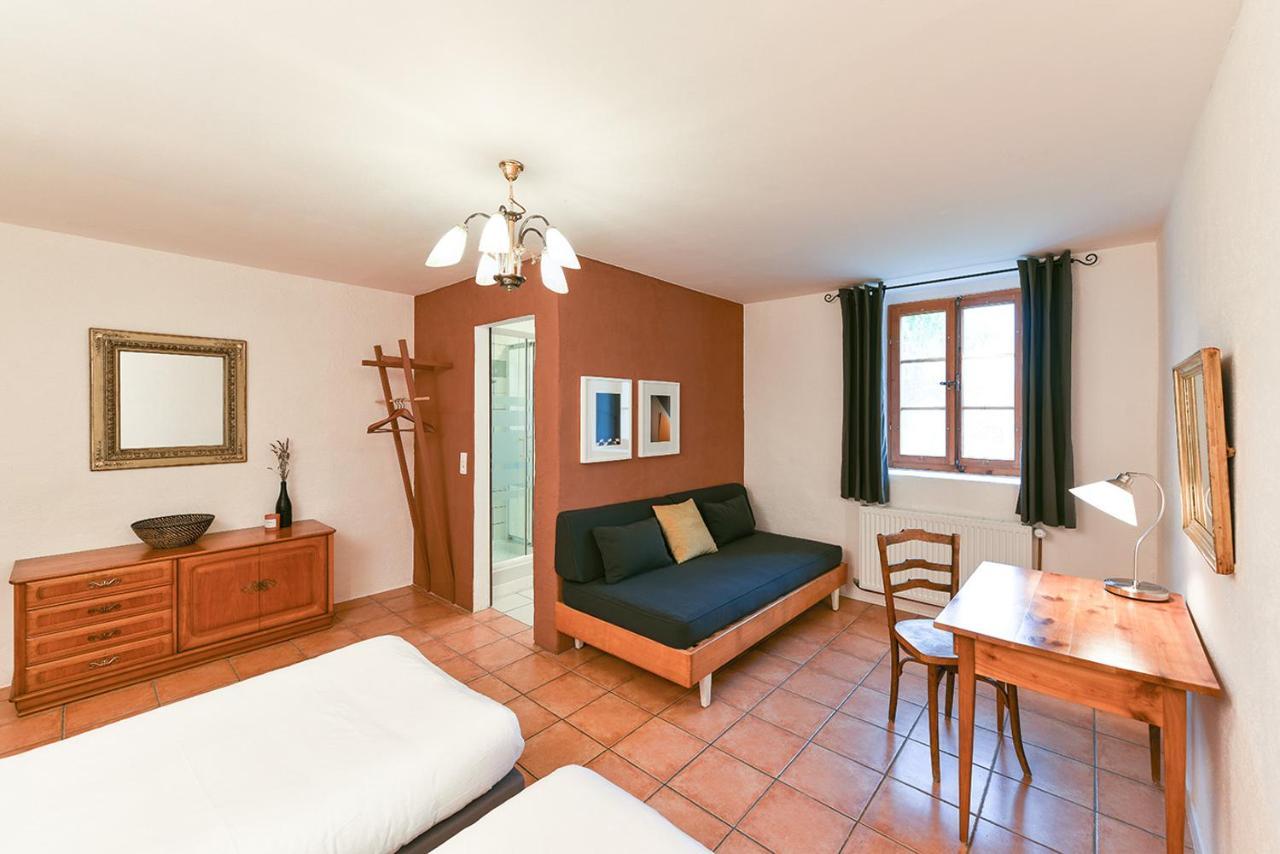 Auberge La Plaine Chabrillan Esterno foto