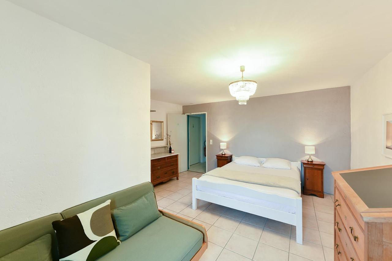 Auberge La Plaine Chabrillan Esterno foto