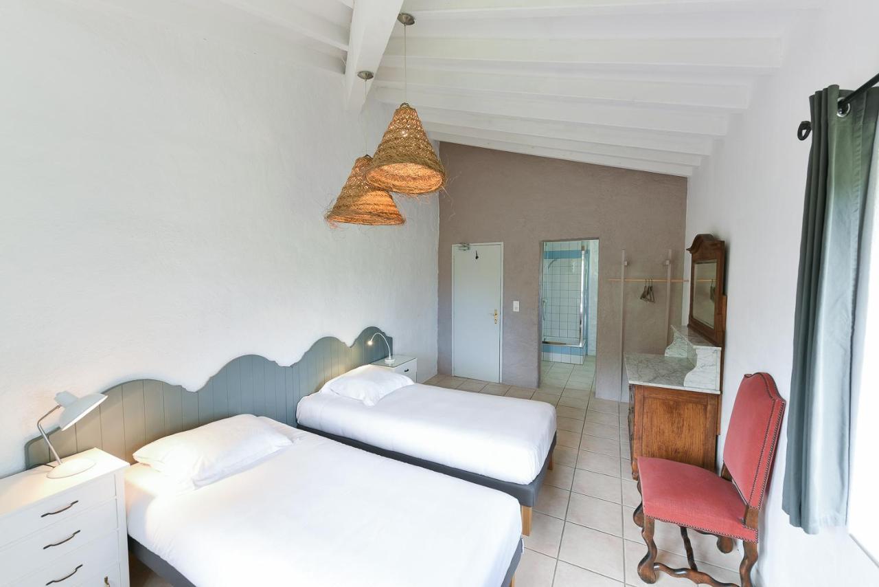Auberge La Plaine Chabrillan Esterno foto