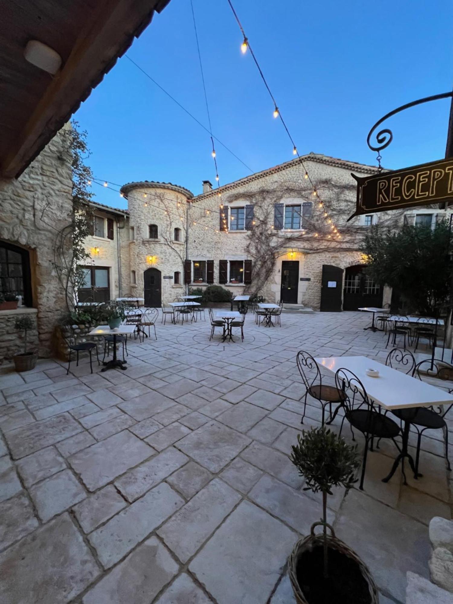 Auberge La Plaine Chabrillan Esterno foto