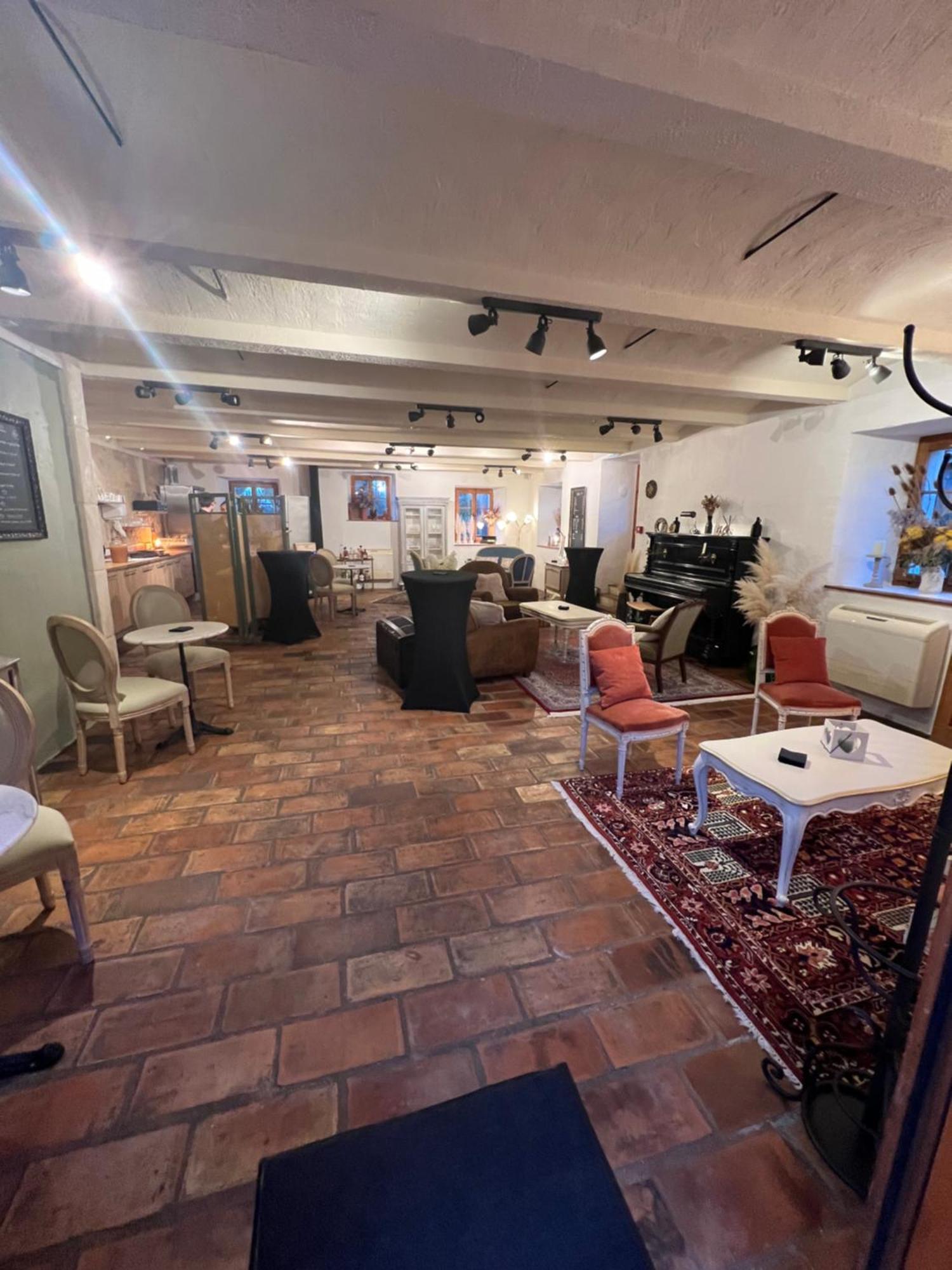 Auberge La Plaine Chabrillan Esterno foto