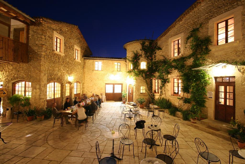 Auberge La Plaine Chabrillan Esterno foto