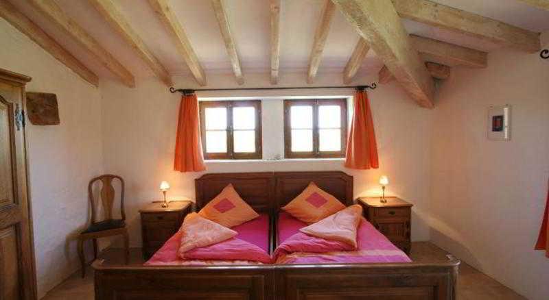 Auberge La Plaine Chabrillan Esterno foto