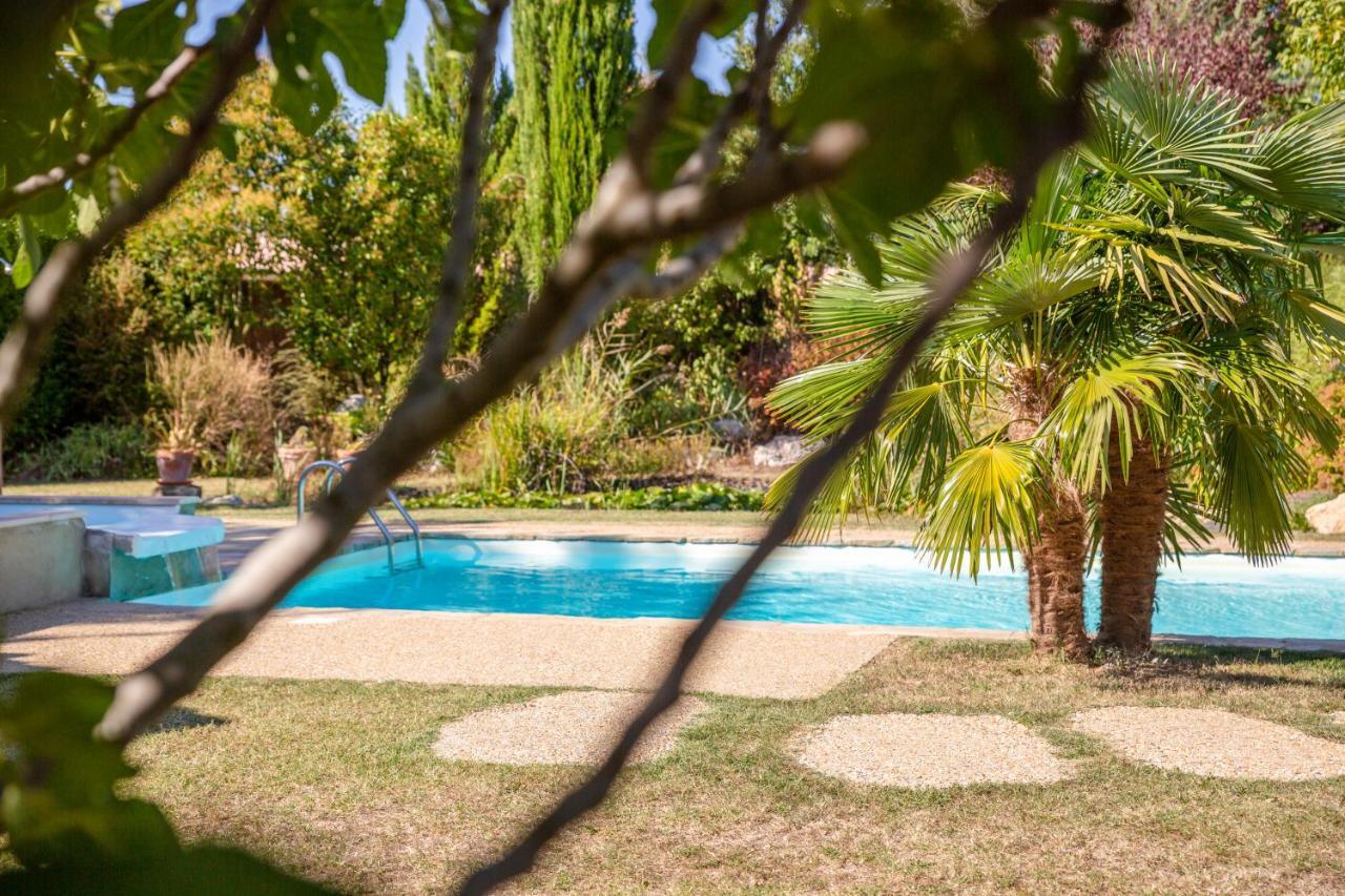 Auberge La Plaine Chabrillan Esterno foto